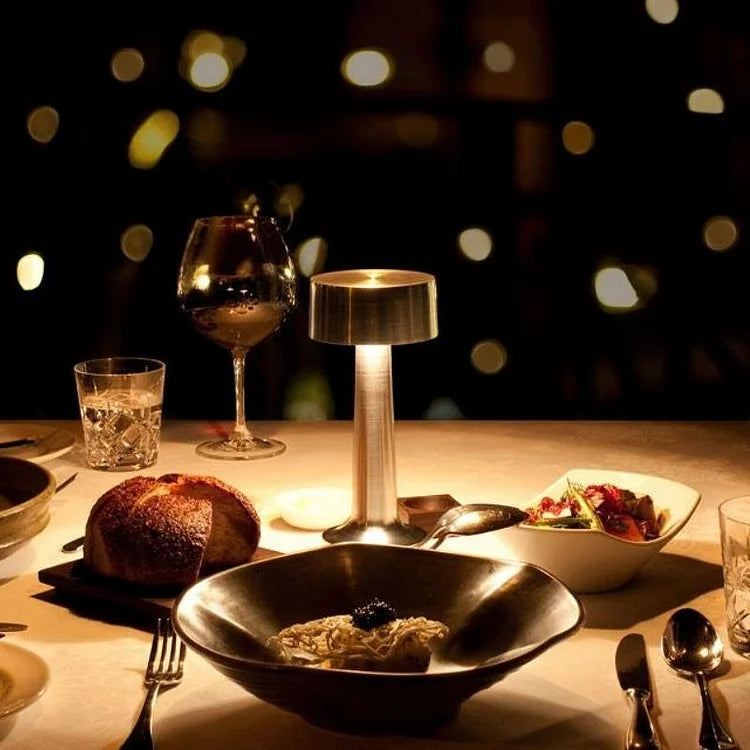 RoyaleGlow Trådlös LED Bordslampa – Dimbar Touch-Control Lampa för Hem & Kontor