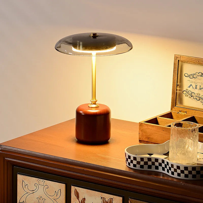MushroomLuxe - Modern LED Bordslampa i Glas | Dimbar &amp; Stilren Design