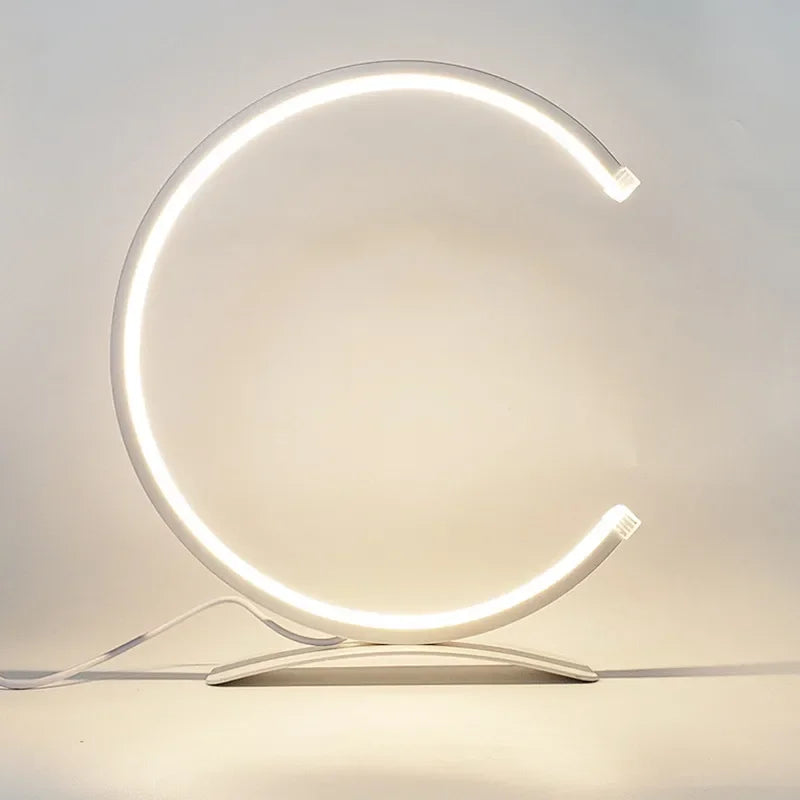 LumiArc - Modern LED Bordslarmpa med Touchkontroll | Dimbara &amp; Energibesparande