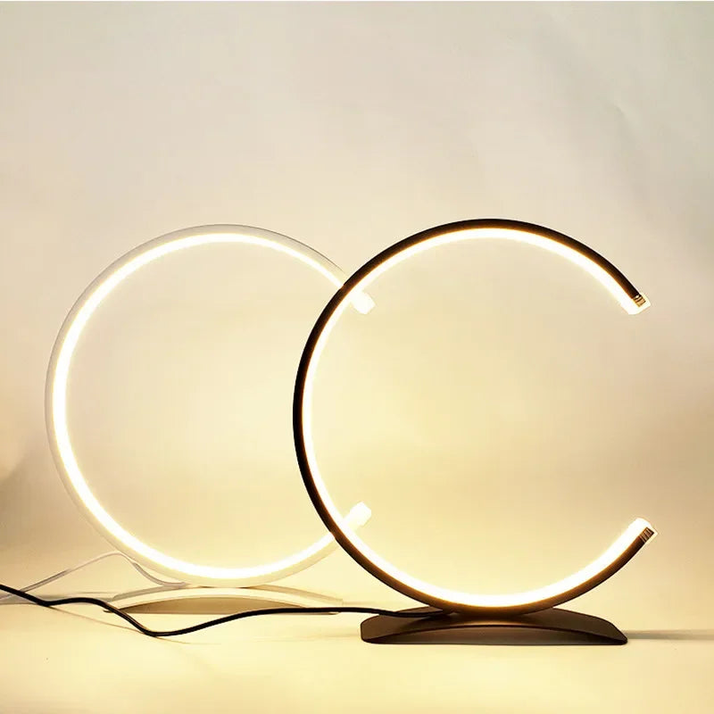 LumiArc - Modern LED Bordslarmpa med Touchkontroll | Dimbara &amp; Energibesparande