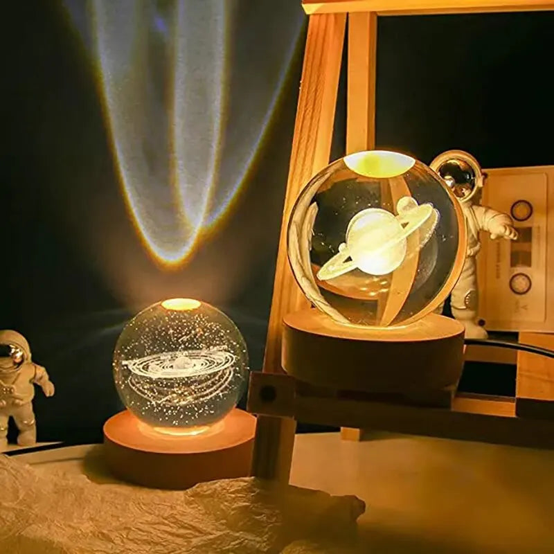 GalaxyGlow - Solsystem Bordslampa – LED Belysning med Planetdesign