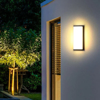 LuminAura - Modern LED Utomhusbelysning