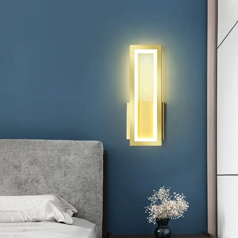 GlowSpace – Modern LED Vägglampa i Minimalistisk Design för Vardagsrum &amp; Hall