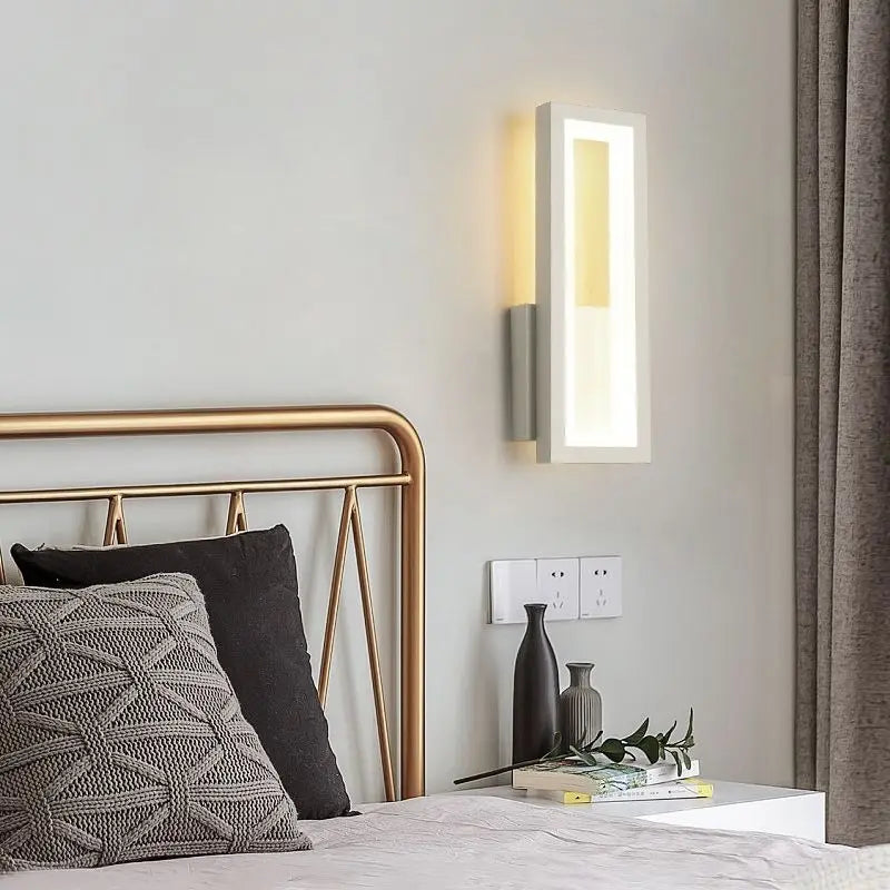 GlowSpace – Modern LED Vägglampa i Minimalistisk Design för Vardagsrum &amp; Hall