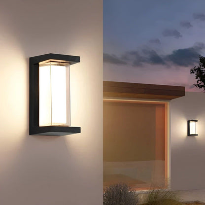 AquaSense Light - Vattentät LED-rörelsesensor-utomhusvägglampa