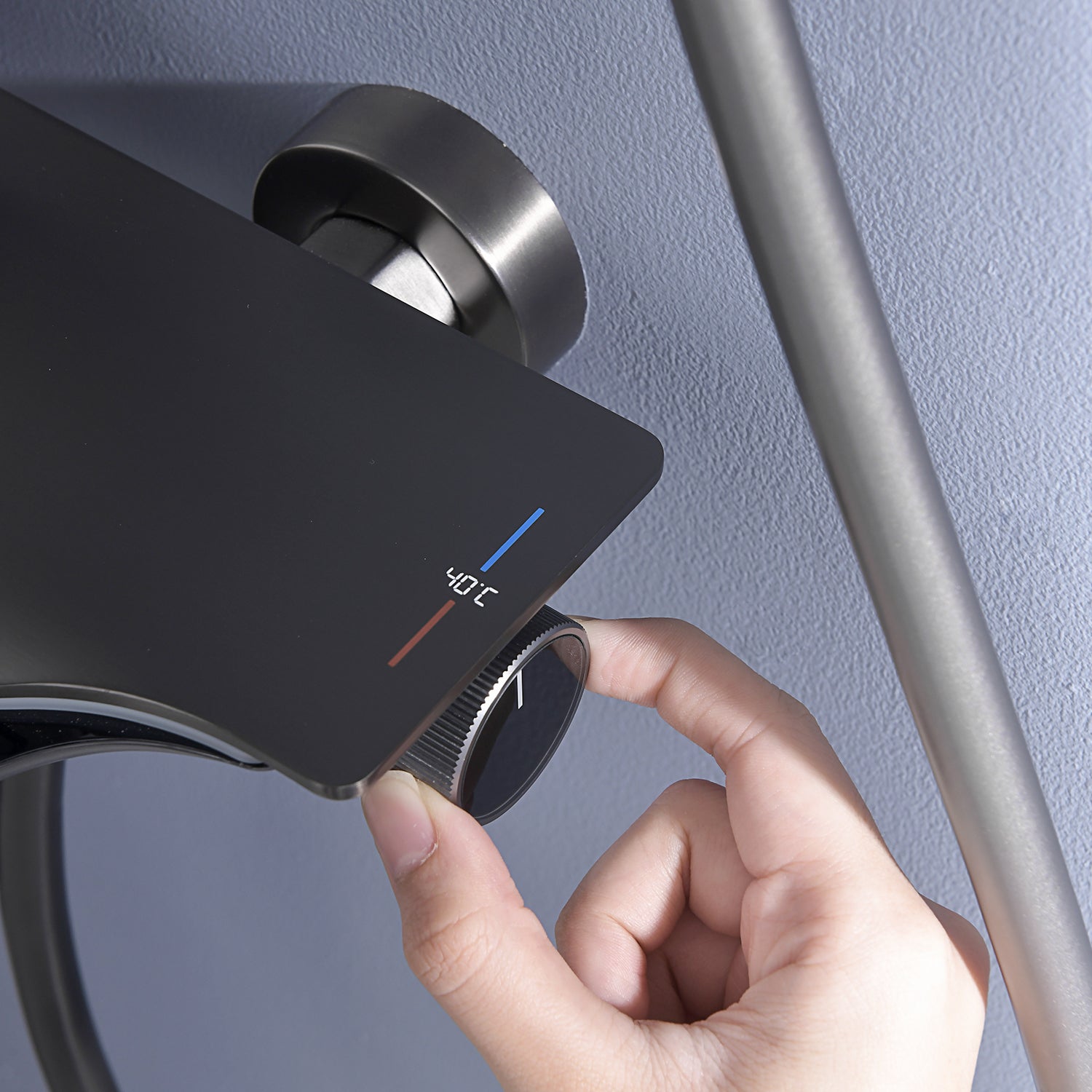 Lumora | LED duschsystem med temperaturvisning i premiumdesign