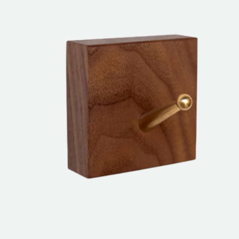 Carvallo – Handgjord Träväggskrok med Messingsfäste