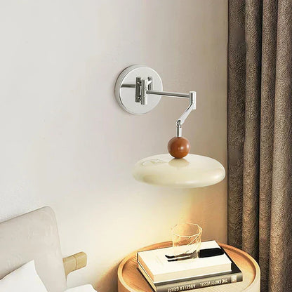 Väggmonterad Lola Svängarm Lampa – Minimalistisk Justerbar Belysning