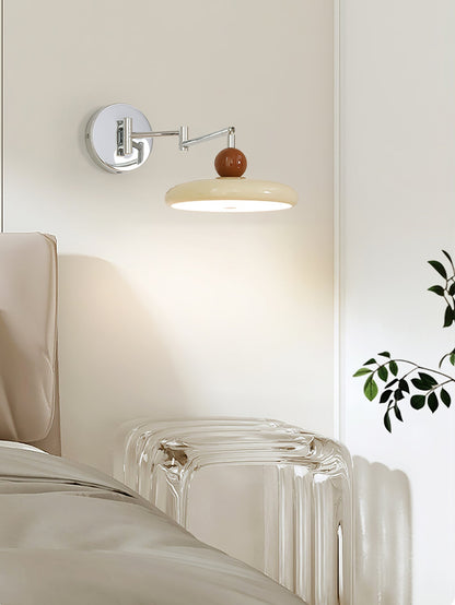 Väggmonterad Lola Svängarm Lampa – Minimalistisk Justerbar Belysning