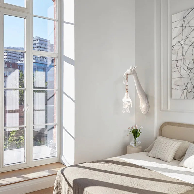 Elegant Giraff Vägglampa – Lyxig och Unik Design