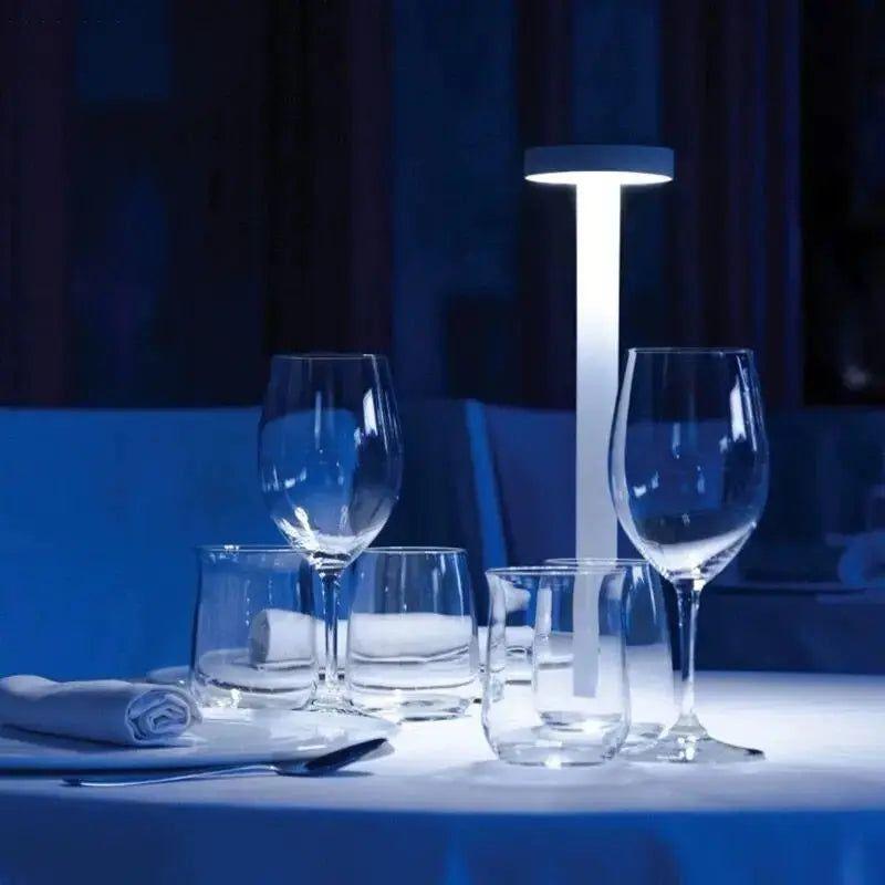 Lumina Glo - Minimalistisk dimbar LED-bordslampa