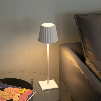 LuminaTouch Trådlös LED-bordslampa – Uppladdningsbar, Modern elegans för varje rum
