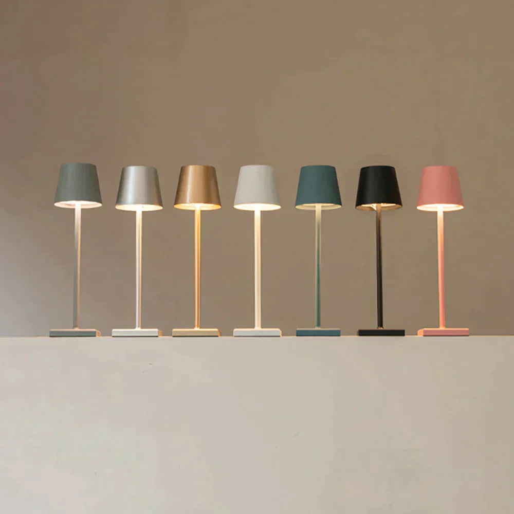 LuxoLite - Elegant trådlös bordslampa