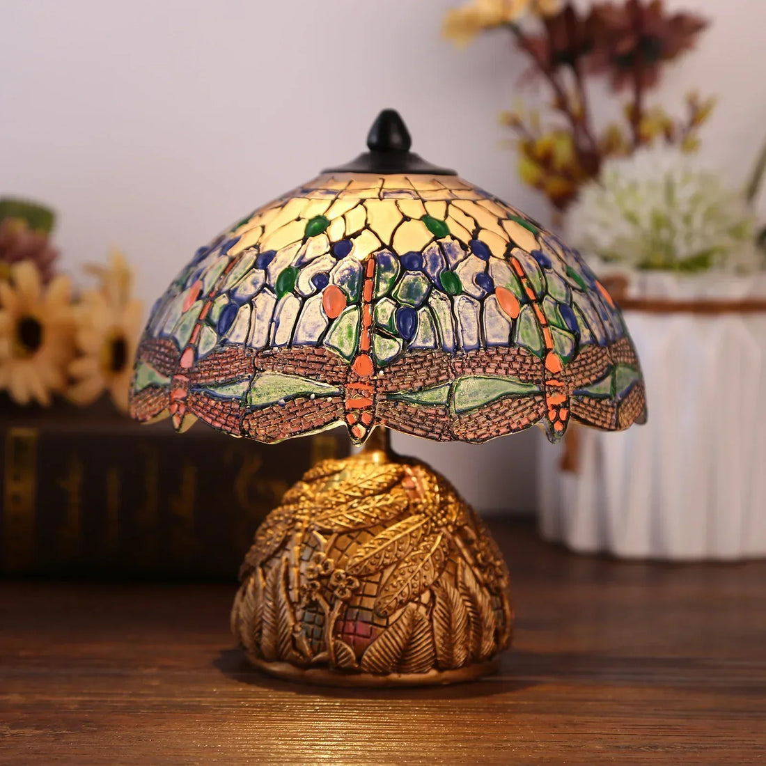 LuxeGlow - Vintage Bordslampa med Trollsländemönster och Art Nouveau Design