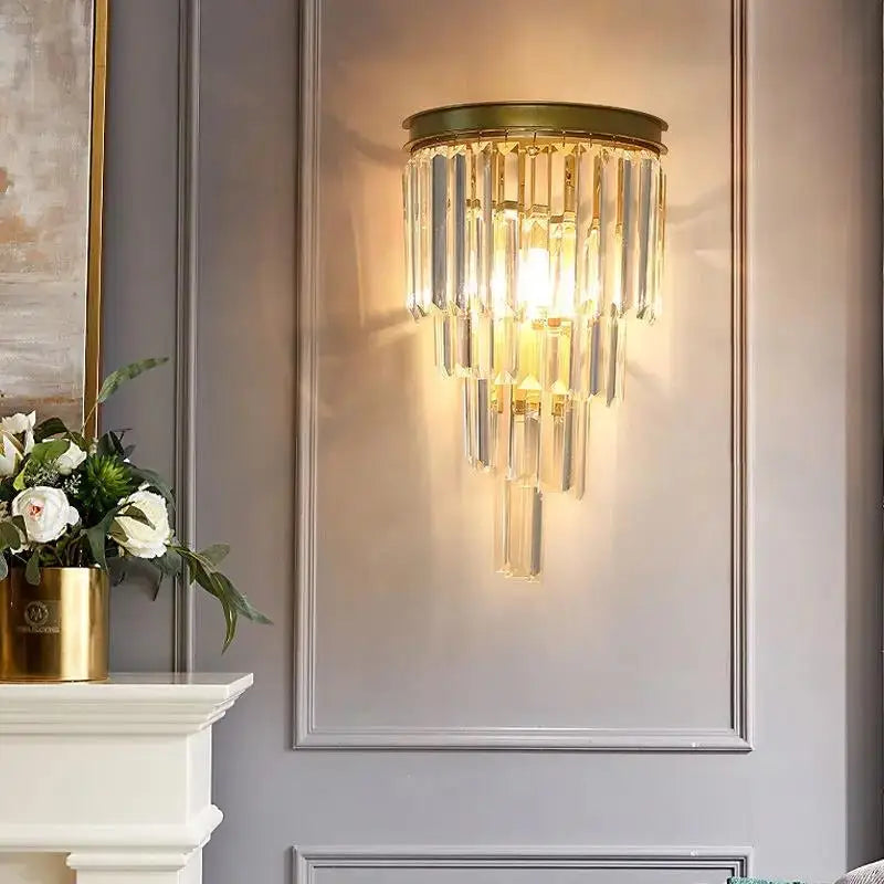 CrystalLuxe - Elegant Kristall Vägglampa