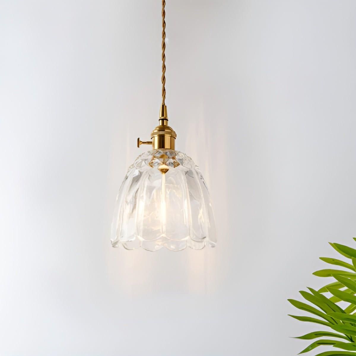 LuxeVintage Lampa - Nordic Vintage LED Krona Lampa