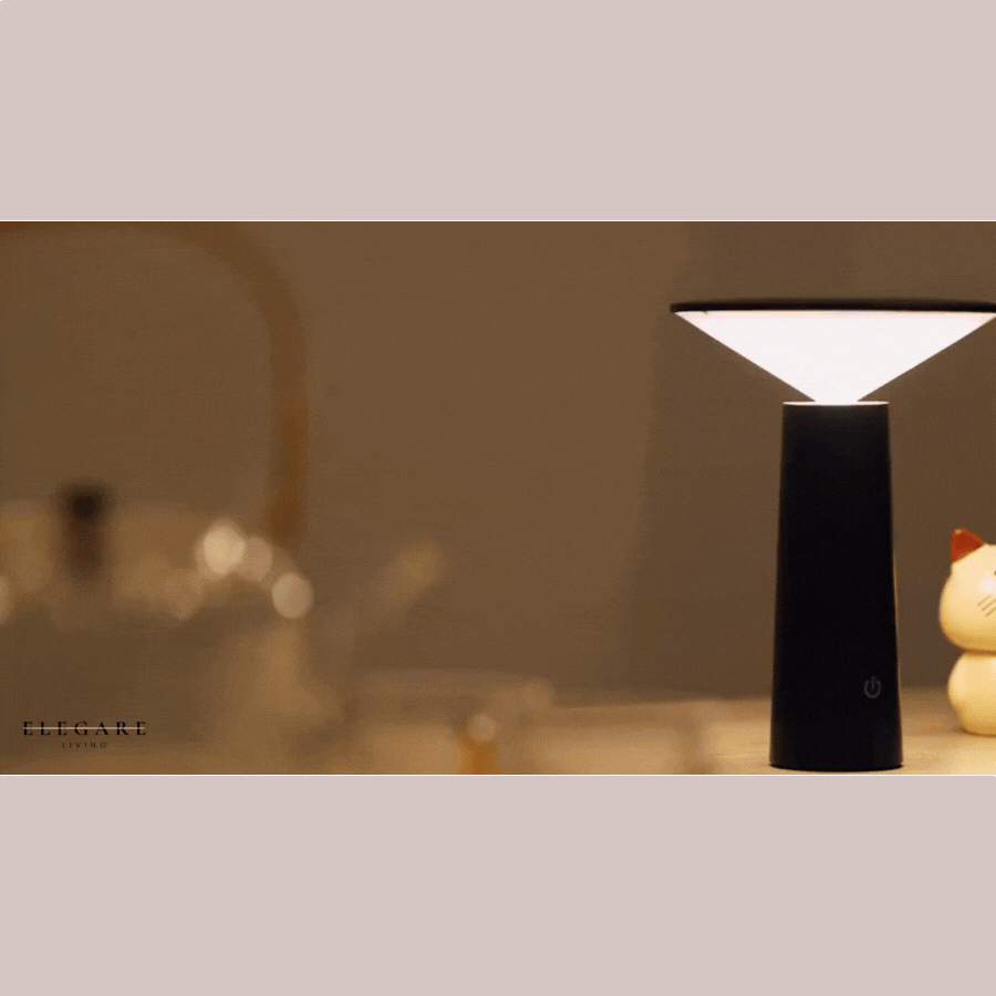 Bordlampa med glasskula skärm – Skandinavisk, stilren belysning för mysiga rum