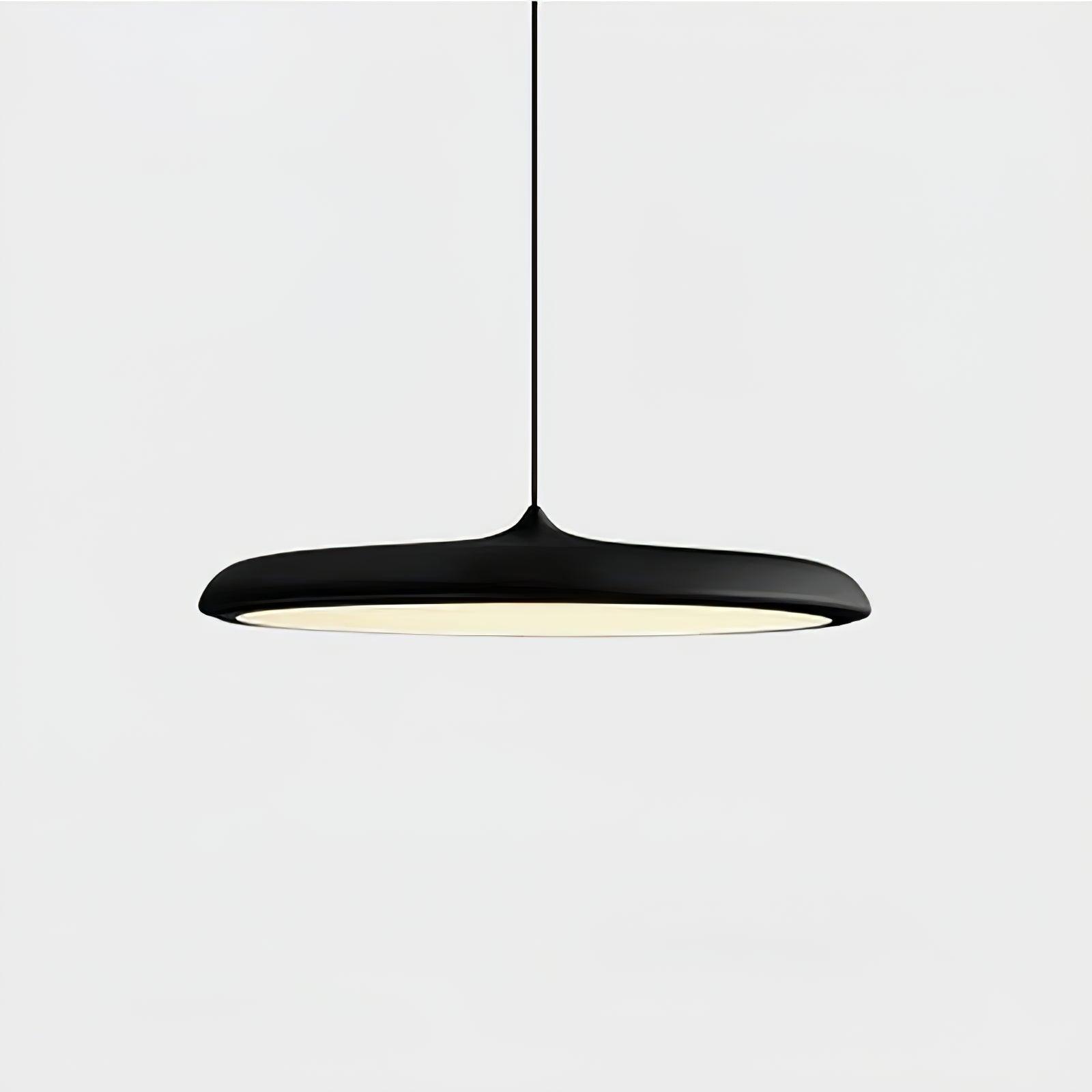 OpalGlow - Minimalistisk Taklampa för en Varm Atmosfär