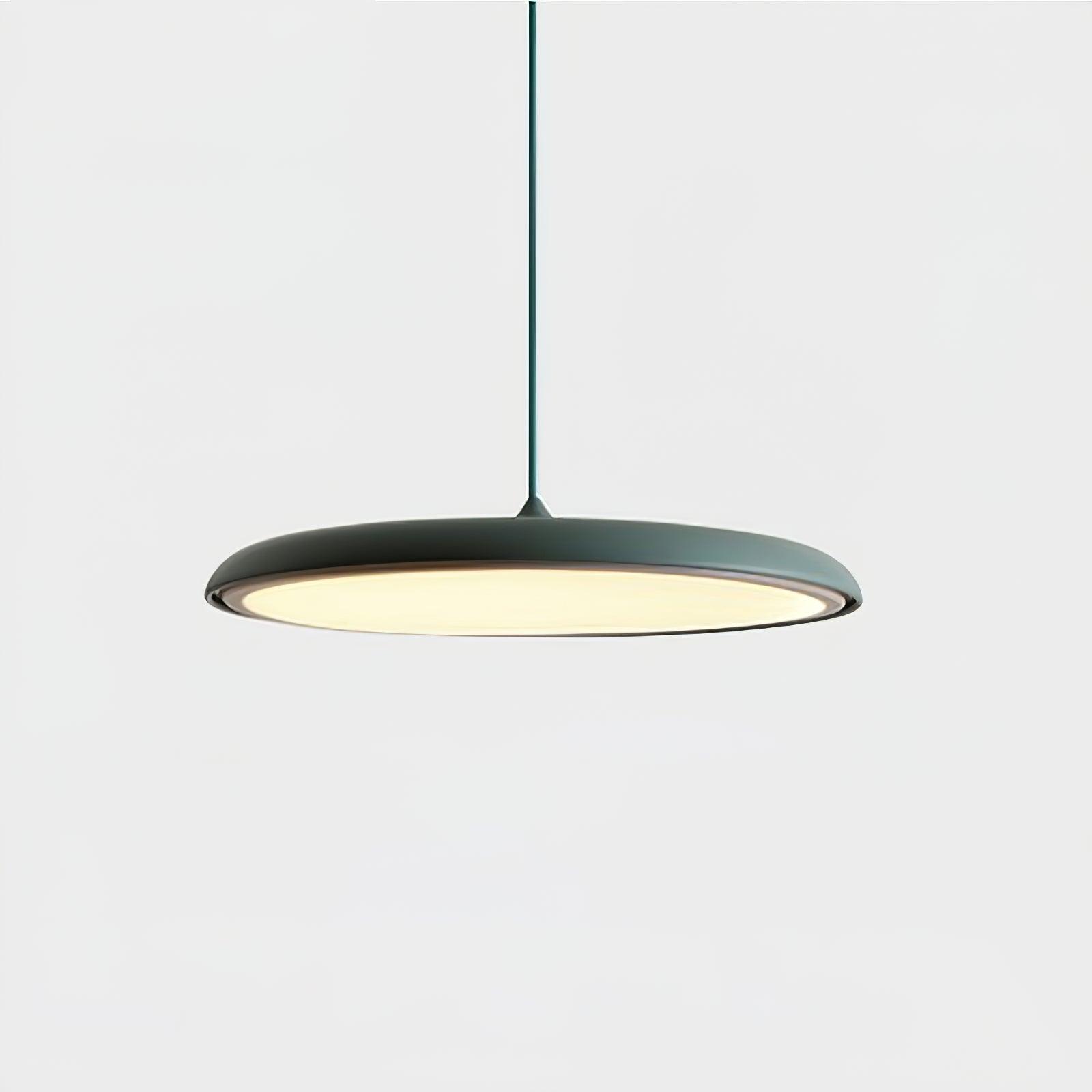 OpalGlow - Minimalistisk Taklampa för en Varm Atmosfär