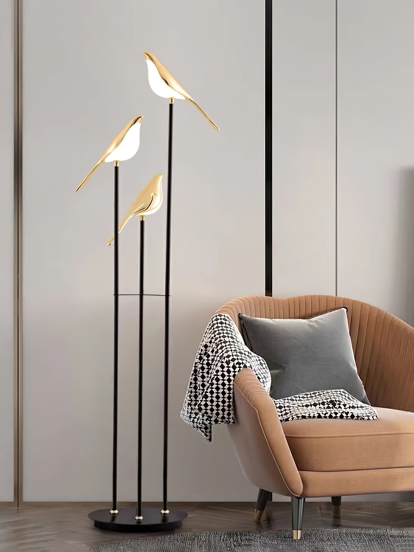 Aurevo Perch | LED-golvlampa med dekorativt fågelmotiv