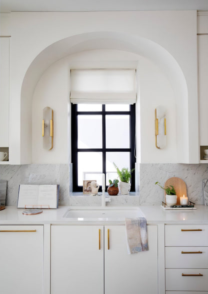 Högkvalitativ Alabaster Vägglampa med Modern Design