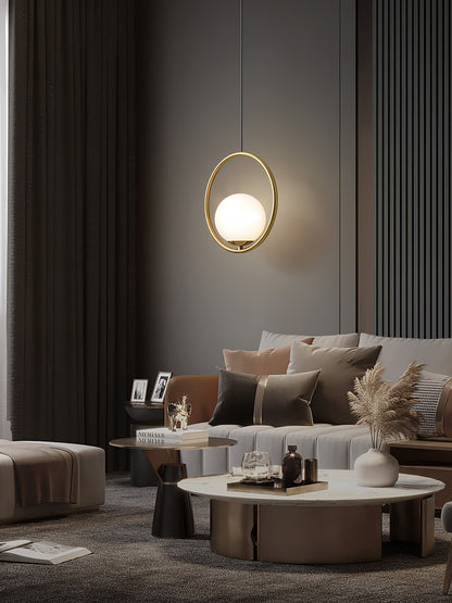 Nikki - Elegant och Modern Taklampa