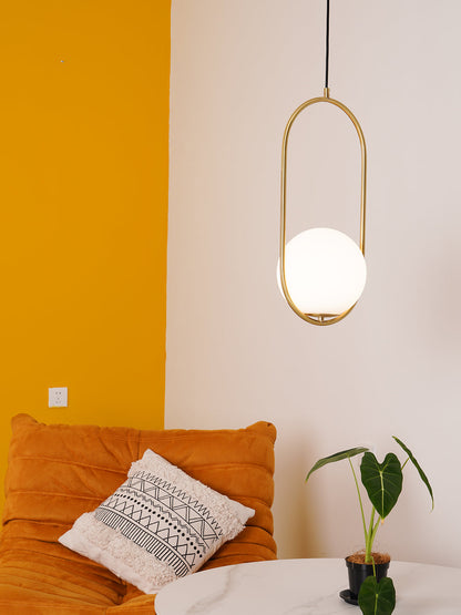 Nikki - Elegant och Modern Taklampa