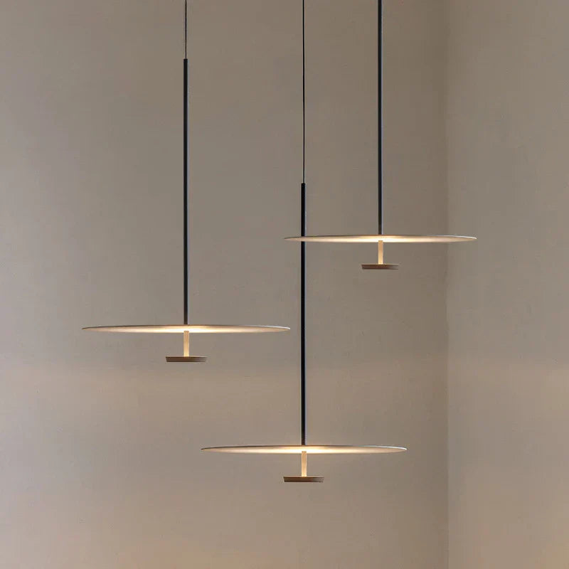 ElegantArc - Modern Ring Taklampa