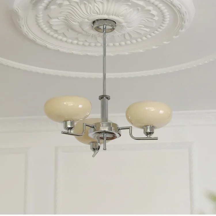 Norvian | Bauhaus taklampa i metall