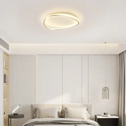 LumiNova - Elegant LED Taklampa