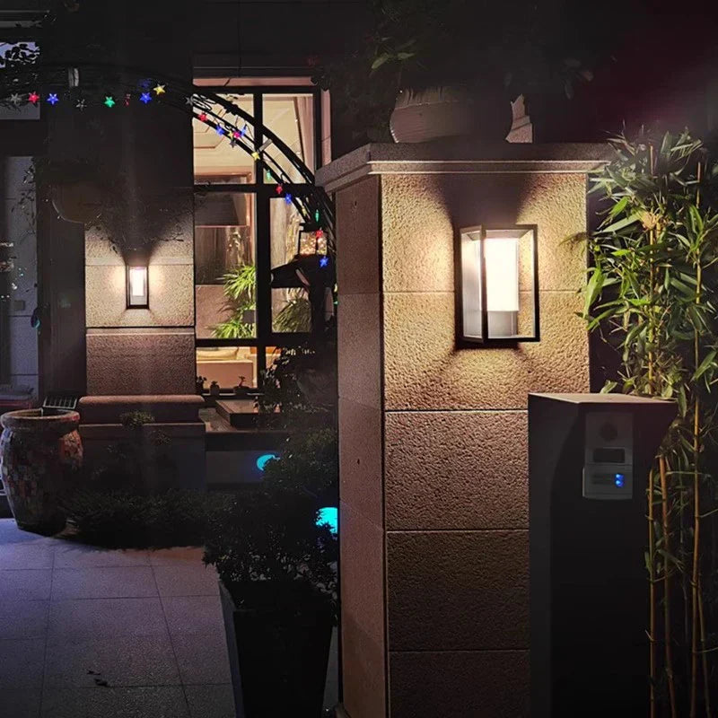 LumaLine - Modern LED Vägglampa