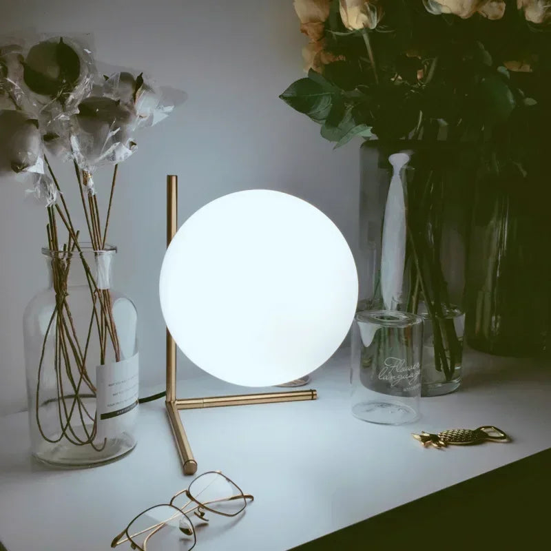 GlassLume - Modern Minimalistisk Glas Bordslampa | Stilig Belysning