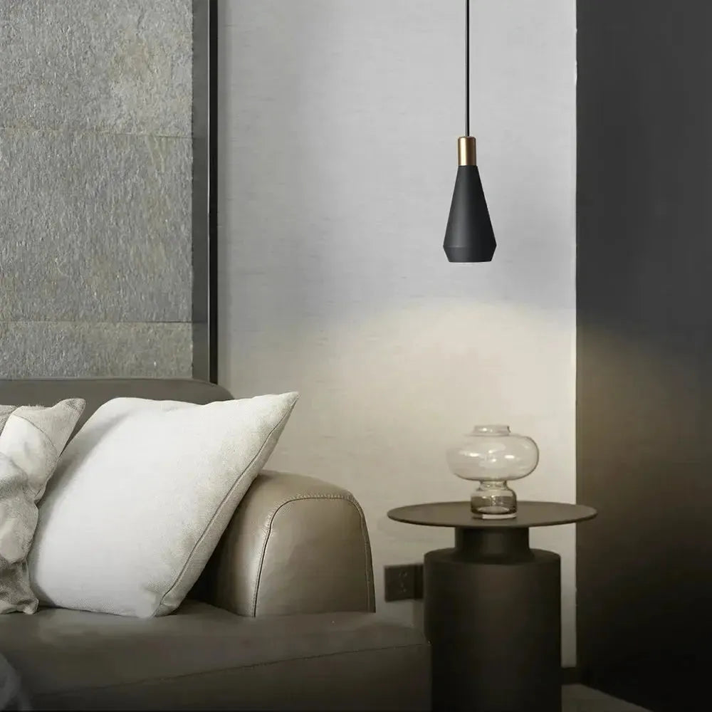 ModernGlow Lights - Modern Metall Kandelaber Taklampa