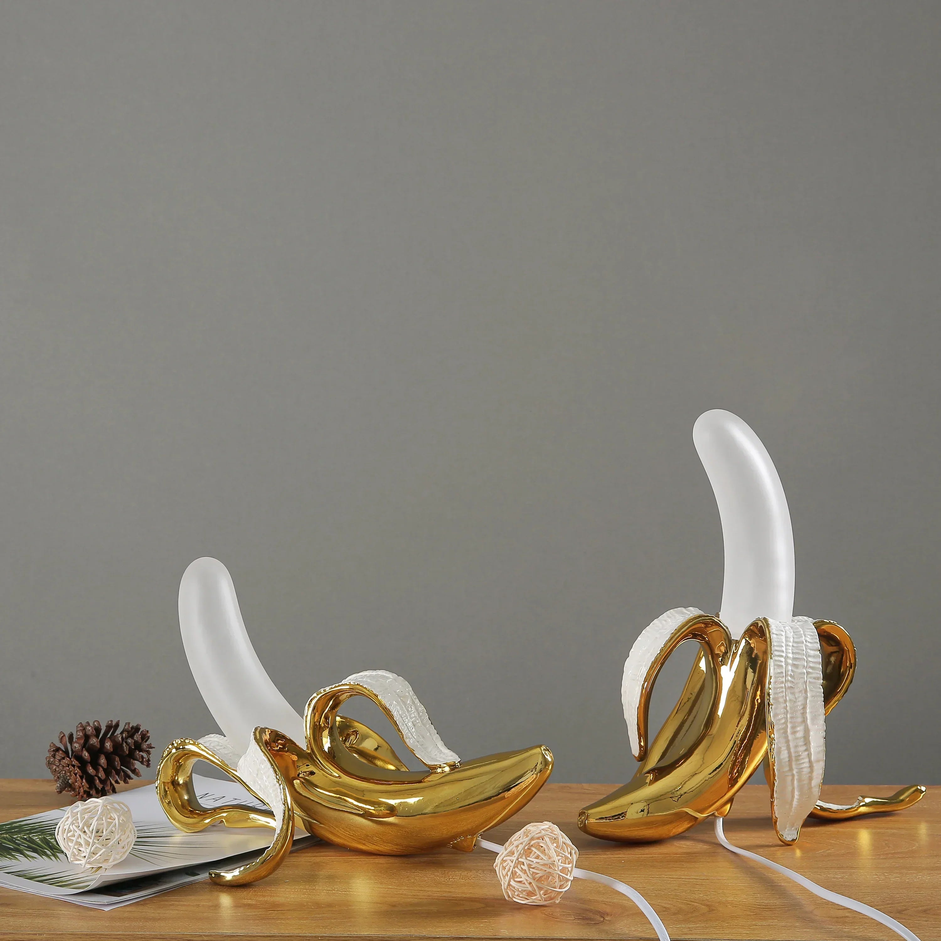 BananaGlow - Dekorativ Bananlampa – Unik LED Bordslampa