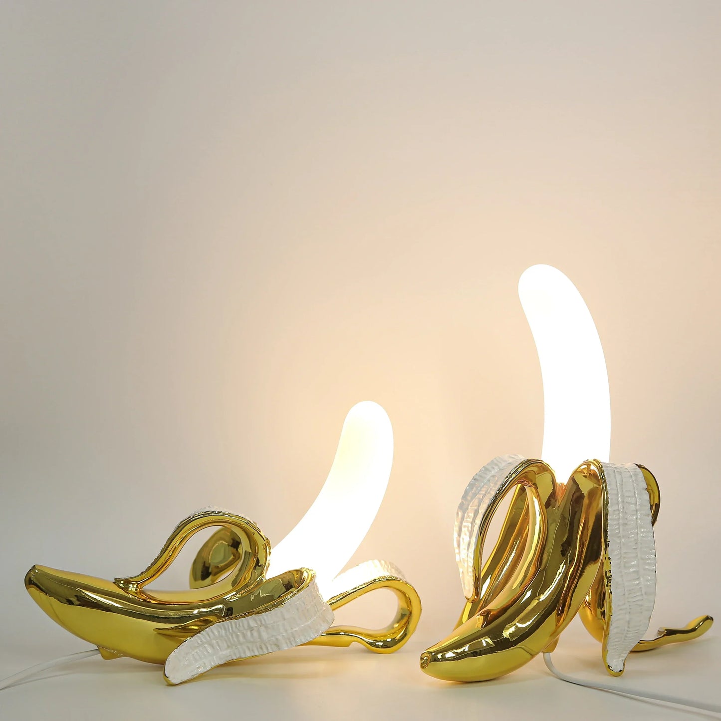 BananaGlow - Dekorativ Bananlampa – Unik LED Bordslampa