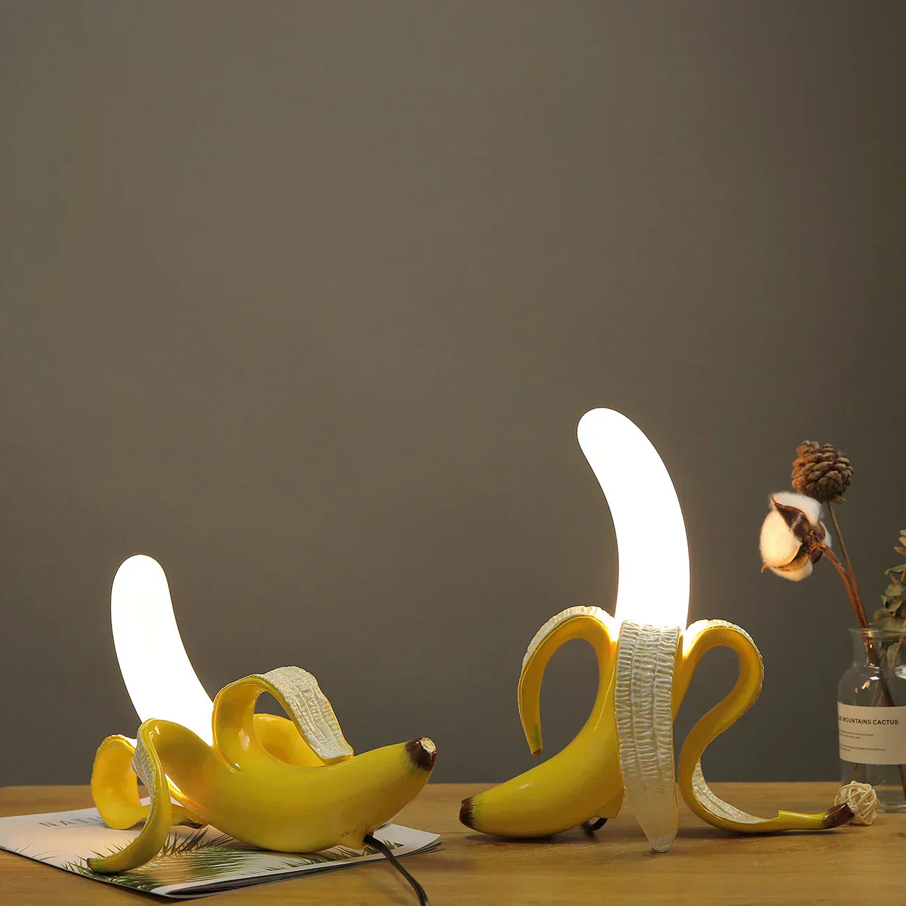 BananaGlow - Dekorativ Bananlampa – Unik LED Bordslampa
