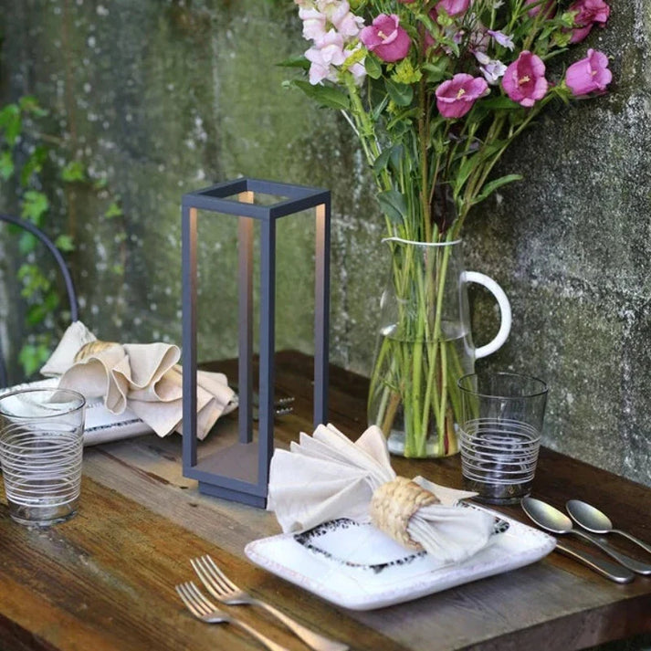 Carvallo FlexLED Bordslampa | Dimmbar & Återuppladdningsbar | Modernt Design | För Inomhus & Utomhus | Upp till 10h Ljusduration