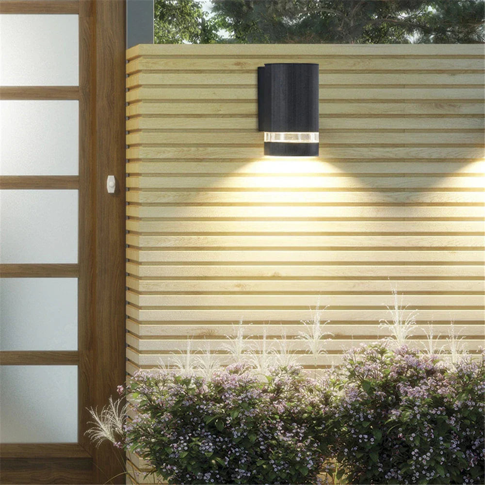 LuminaRain - Vattentät LED Utomhusbelysning