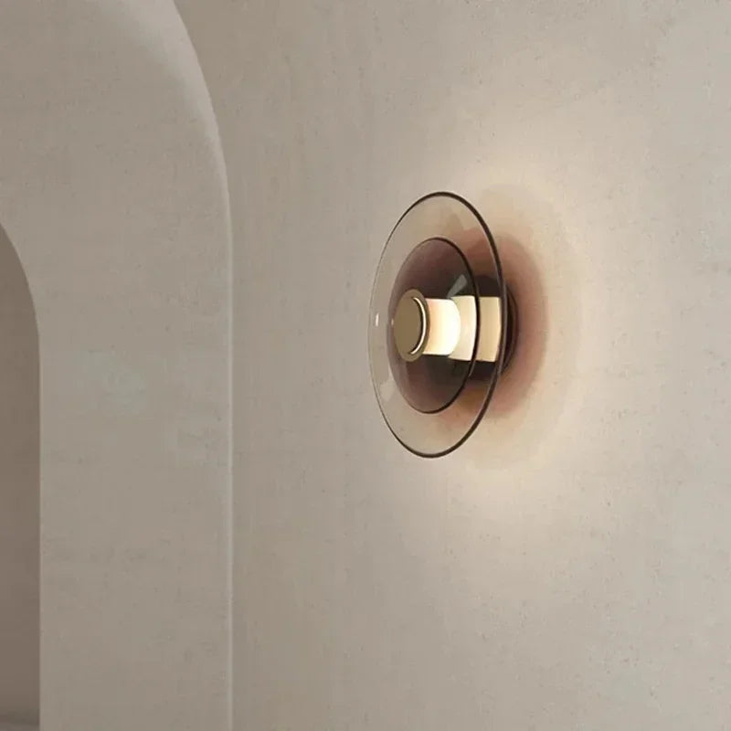 LumiDisc – Amber glasvägglampa för en varm atmosfär