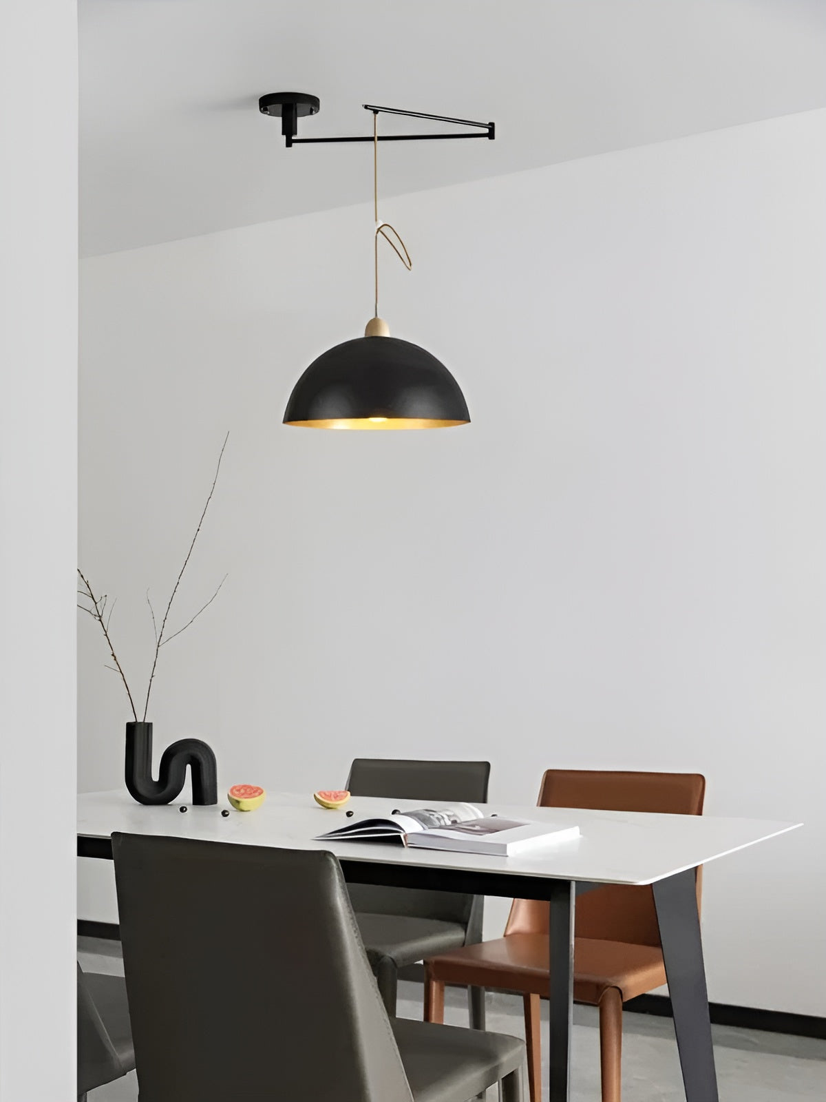 LuxeSwing Light - Nordisk Justerbar LED- Taklampa med Svängarm