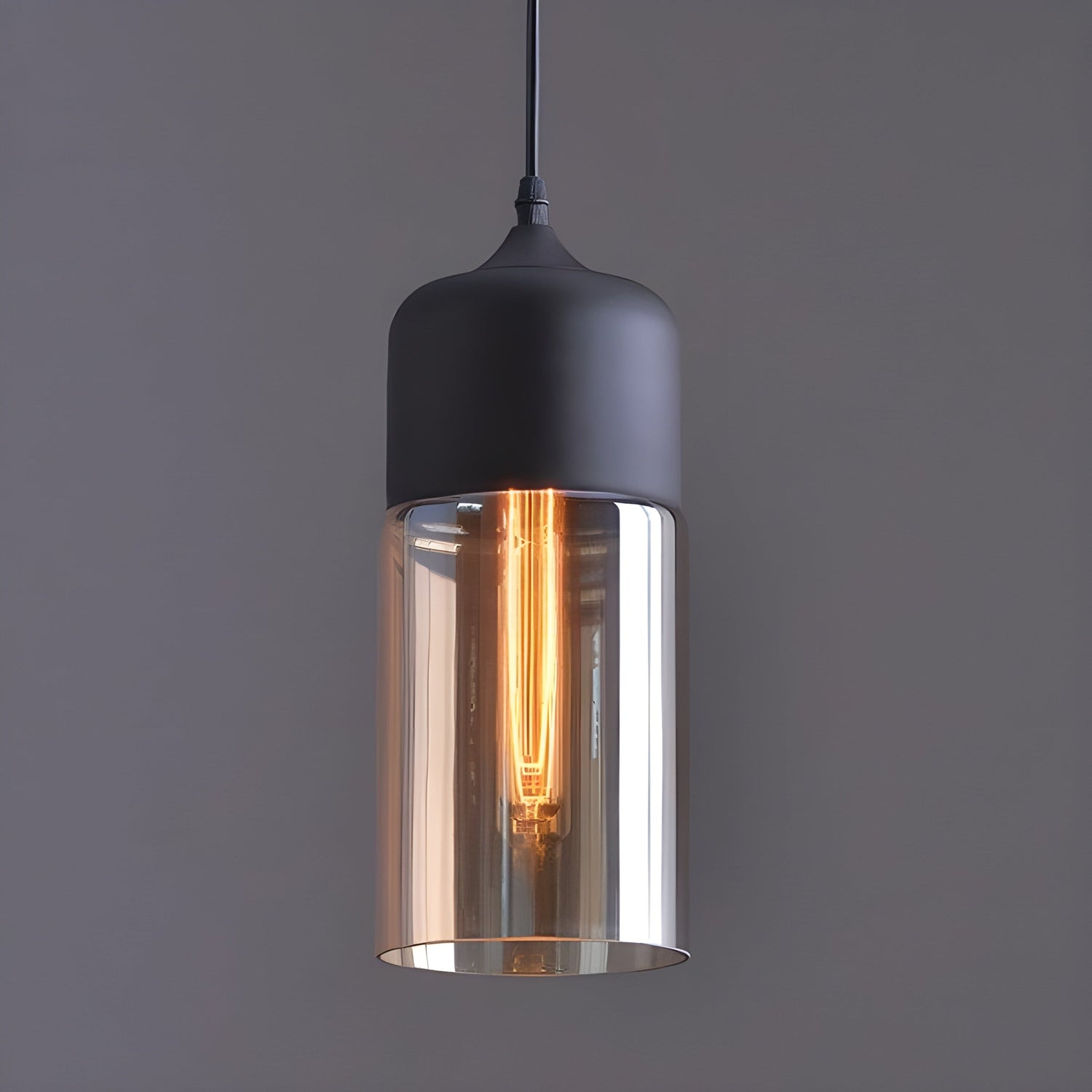 LED-Hänglampa i glas – Modern, skandinavisk design för stiliga vardagsrum