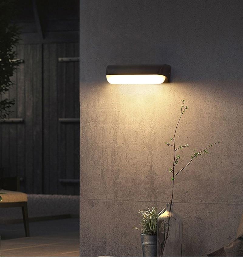 Carvallo – Modern Utomhuslampa med Stilren Design och Flexibel Installation