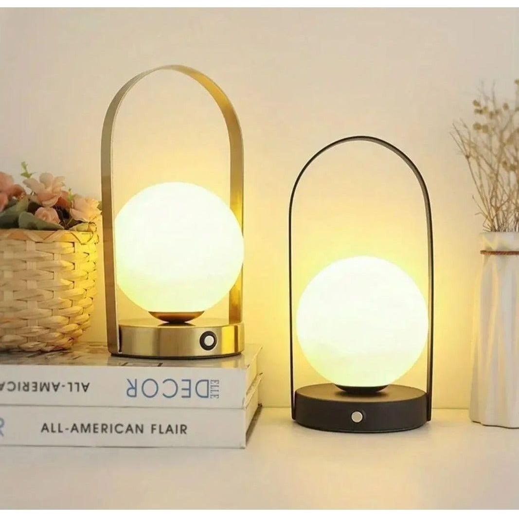 MoonBeam Lampa - Touch-Control Kula Formad Bärbar LED Nattlampa