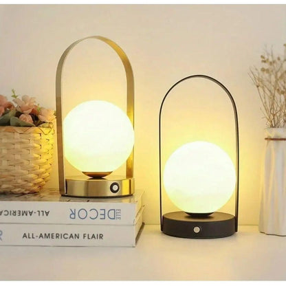 MoonBeam Lampa - Touch-Control Kula Formad Bärbar LED Nattlampa