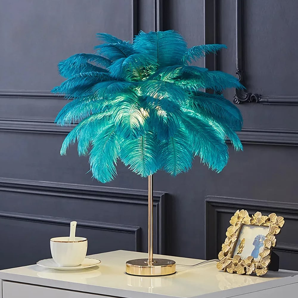 Art Deco Feder Guld Gildad Bords Lampa Med Mjuk Ljus