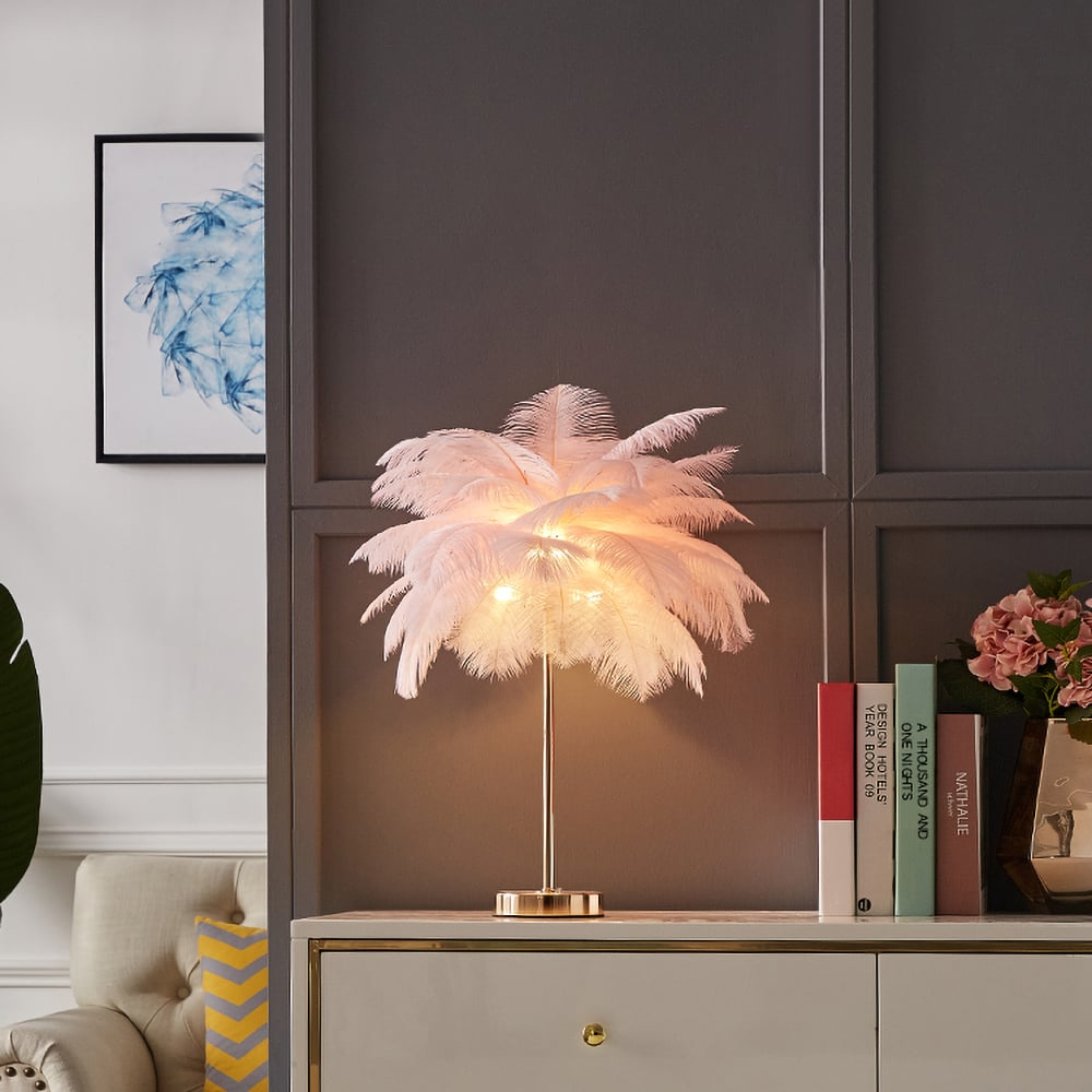 Art Deco Feder Guld Gildad Bords Lampa Med Mjuk Ljus
