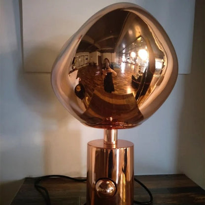 Nutida Smält Lampa med Järndesign Modern Heminredning Belysning