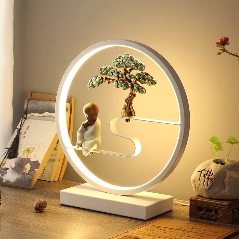 Crayvora | Modern LED Bordslampa med Bonsai Design