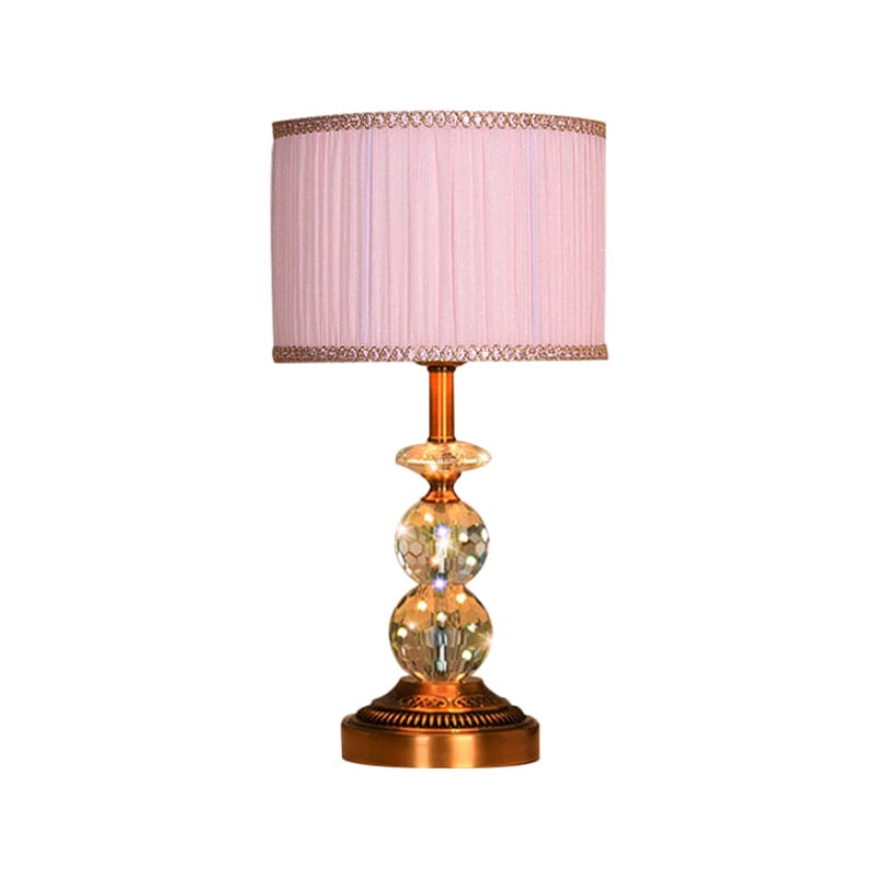 Kristallbordslampa med konisk form och slipade kristallkulor