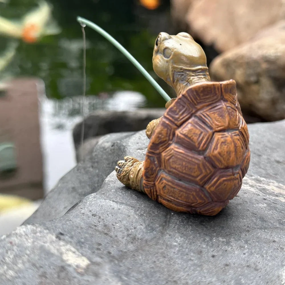 Söt Sköldpadds Trädgårdsstaty med Fiskesnöre Dekorativt Ornament